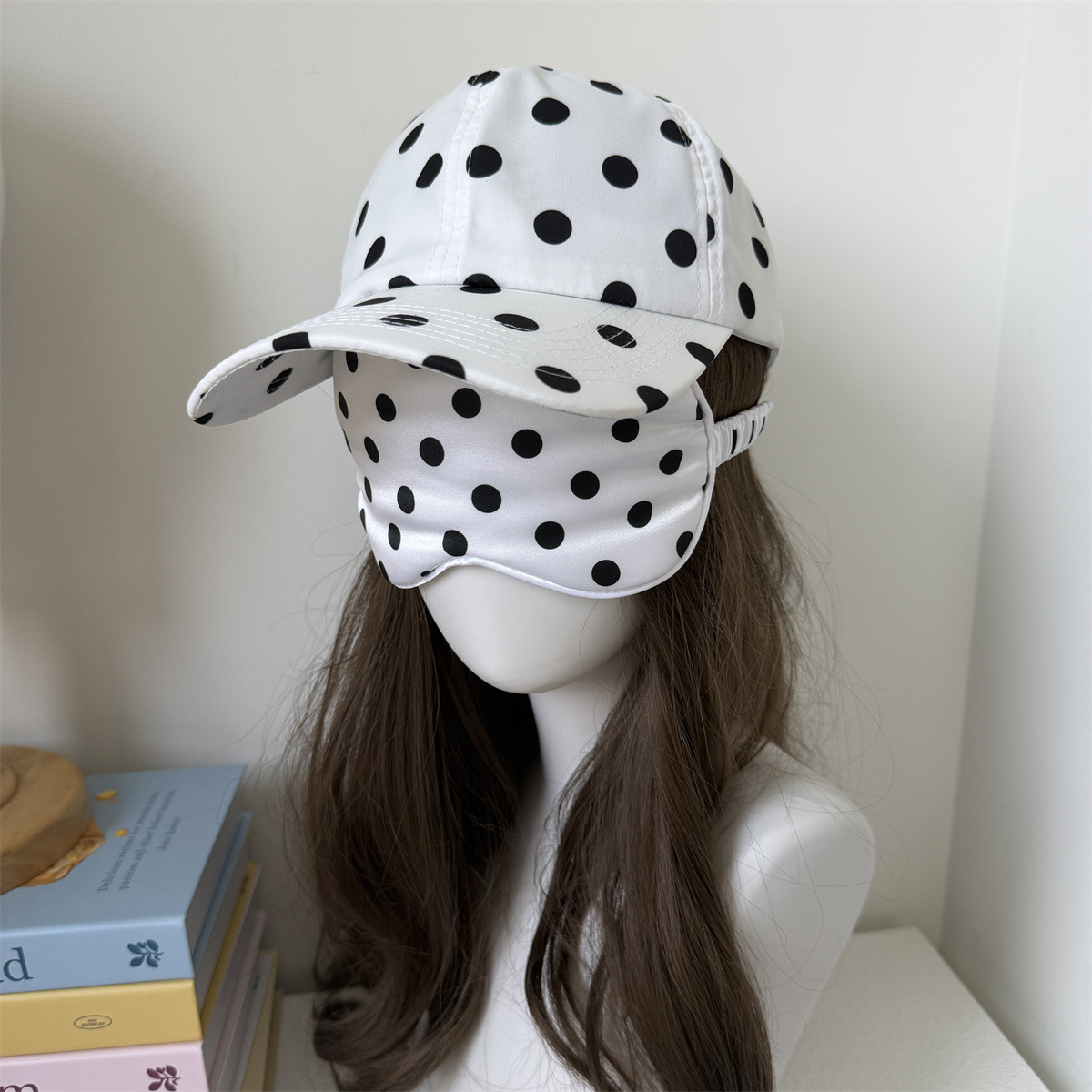 水玉模様の野球帽とアイマスク2点セット（女性用）、シンプルな - Travel Accessories Kit For Women のレビューと価格