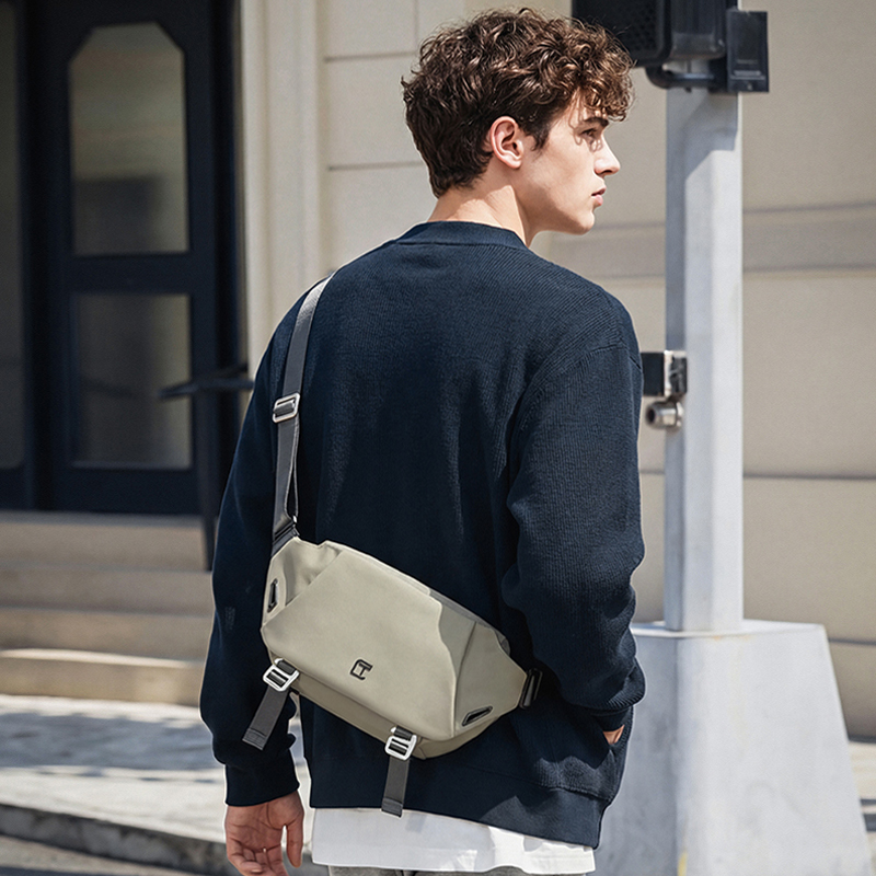 TANGCOOL プレミアム防水スリングバッグ 大容量 盗難 - Travel Accessories Bike のレビューと価格