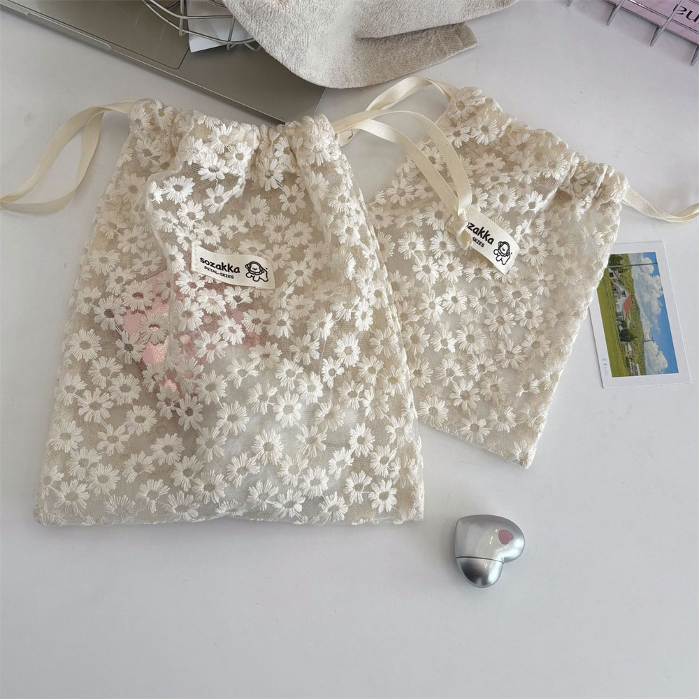 レース刺繍デイジーメッシュ巾着メイクアップバッグ夏旅行用トイ - Travel Accessories And Bags のレビューと価格